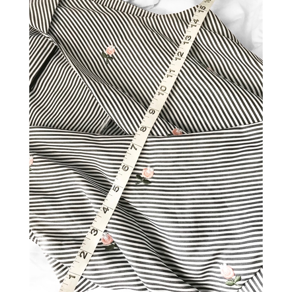 CALVIN KLEIN Women’s Whimsical Waterfall Wrap Midi Dress - Picture 12 of 15